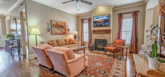 1784 PENSHURST DR, Collierville, TN 38017