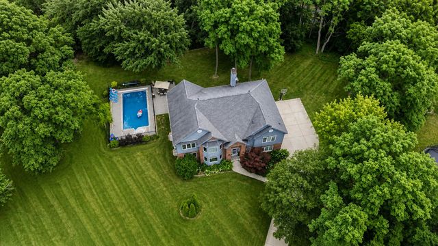 383 Country Oak Lane, Inverness, IL 60067