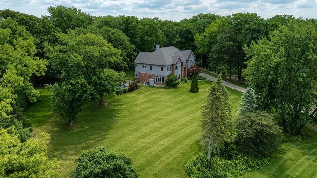 383 Country Oak Lane, Inverness, IL 60067