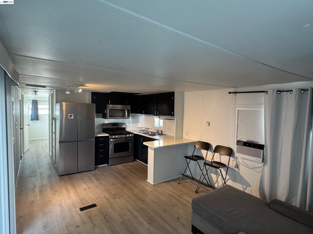 2399 E 14th 44, San Leandro, CA 94577
