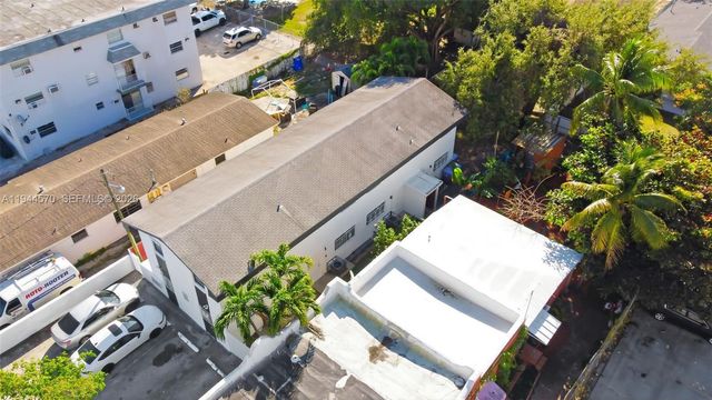 1542 NW 35th St, Miami, FL 33142