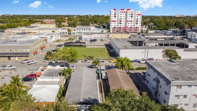 1542 NW 35th St, Miami, FL 33142