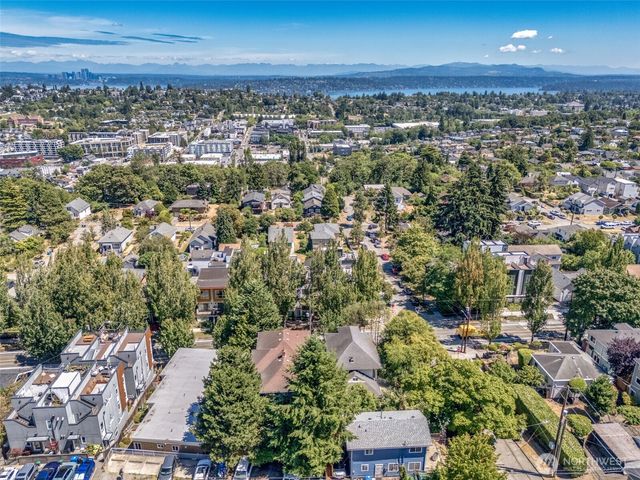 2021 15th Avenue S, Seattle, WA 98144