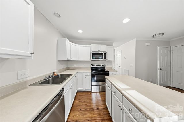 1778 Pergola Place 7202, Charlotte, NC 28213
