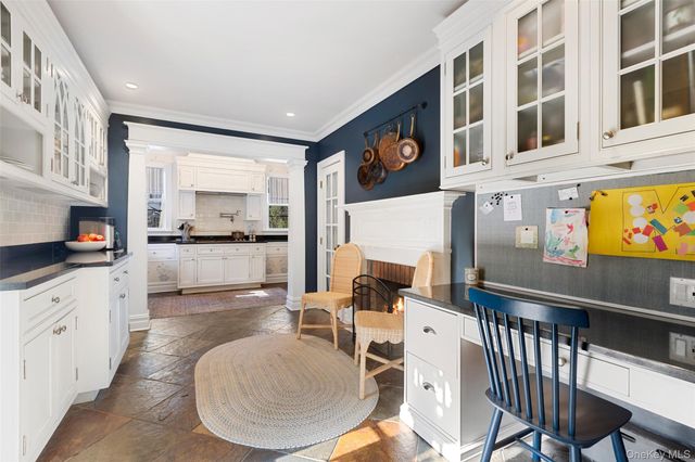 351 W Lake Boulevard, Carmel, NY 10541