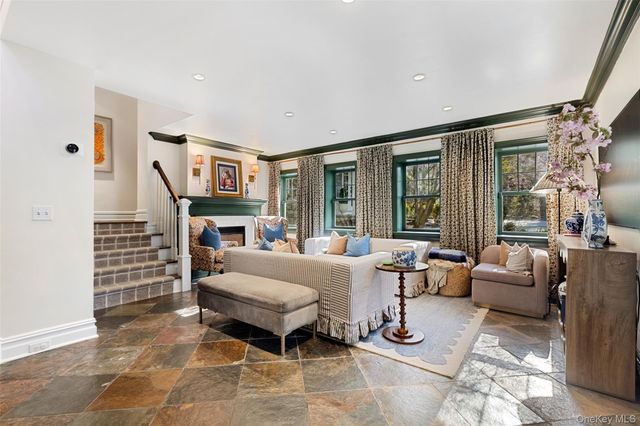 351 W Lake Boulevard, Carmel, NY 10541