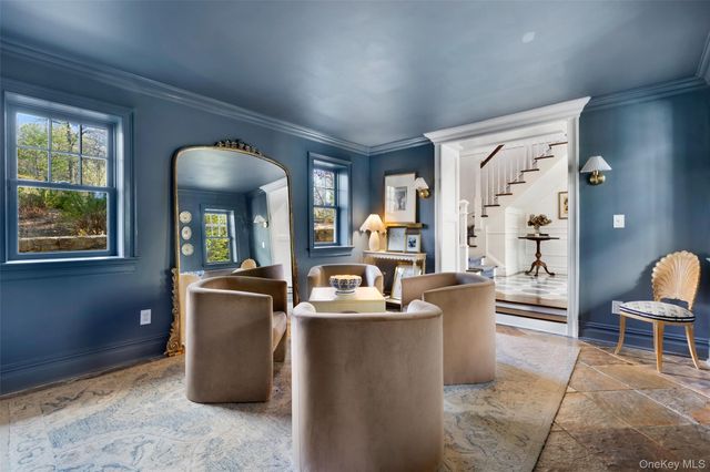 351 W Lake Boulevard, Carmel, NY 10541