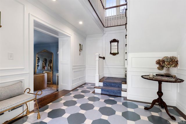 351 W Lake Boulevard, Carmel, NY 10541