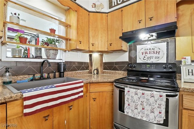 517 5th Street, Boulder City, NV 89005