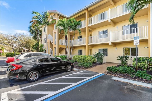 10010 Maddox LN 215, Bonita Springs, FL 34135