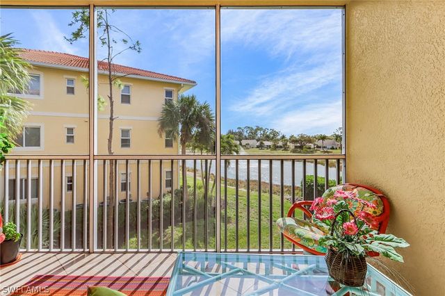 10010 Maddox LN 215, Bonita Springs, FL 34135