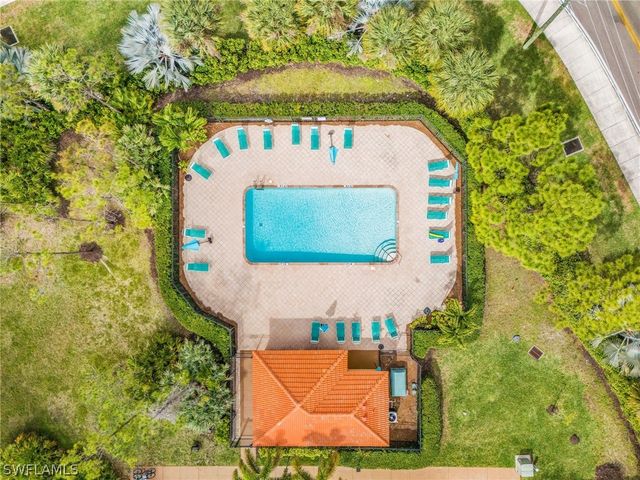 10010 Maddox LN 215, Bonita Springs, FL 34135