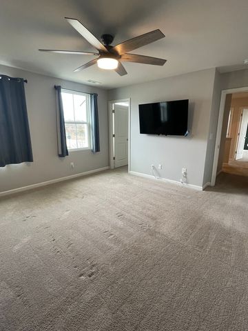 2017 Westchester Dr, Nashville, TN 37207