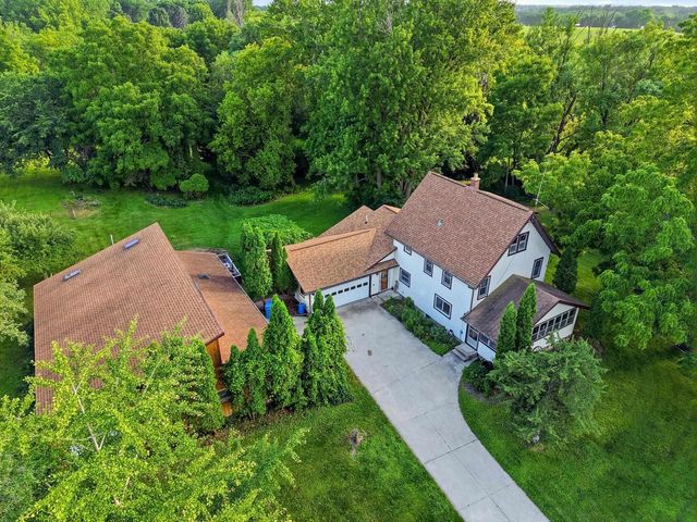 4259 Mahoney Road, Mcfarland, WI 53558