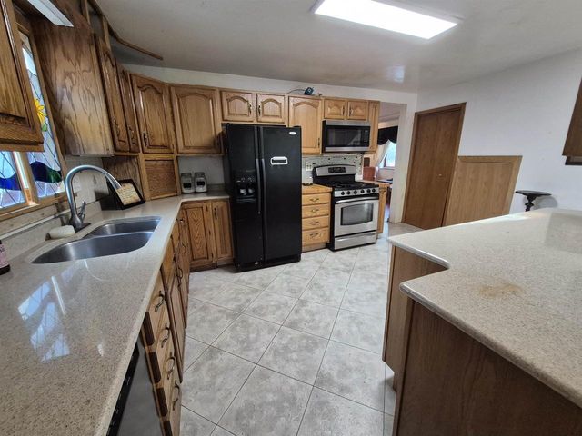 4259 Mahoney Road, Mcfarland, WI 53558
