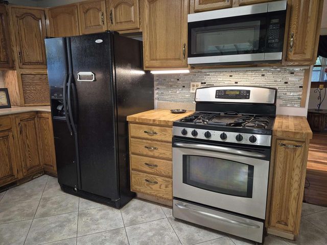 4259 Mahoney Road, Mcfarland, WI 53558