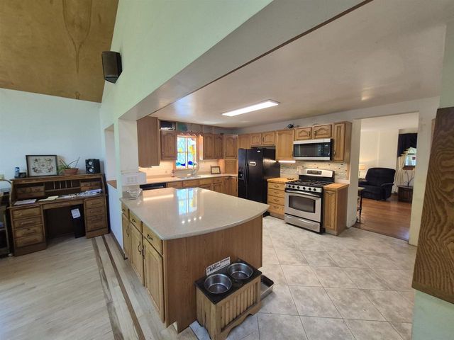 4259 Mahoney Road, Mcfarland, WI 53558