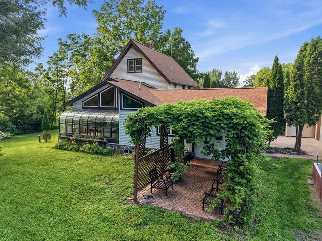 4259 Mahoney Road, Mcfarland, WI 53558