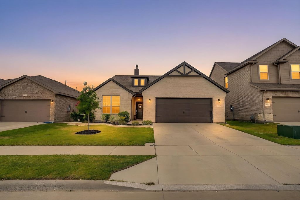 1961 Bellatrix Drive, Haslet, TX 76052