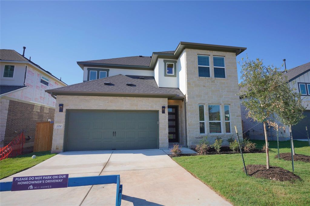 1250 N Roger Hanks PKWY, Dripping Springs, TX 78620
