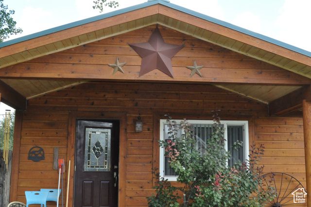 1084 W 2000 N, Vernal, UT 84078