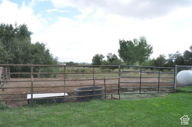 1084 W 2000 N, Vernal, UT 84078