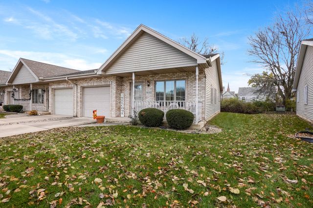 1932 Church Street, Dyer, IN 46311