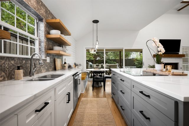 6022 Prospect Avenue, Dallas, TX 75206