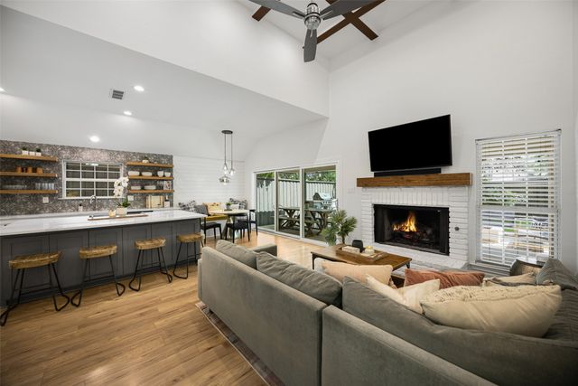 6022 Prospect Avenue, Dallas, TX 75206