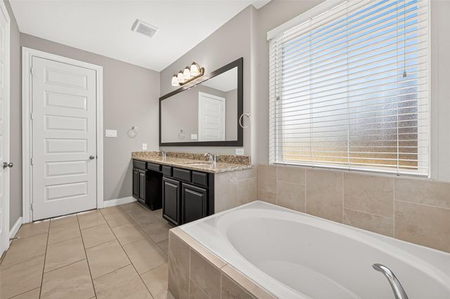 17918 Kelsey Hills Lane, Tomball, TX 77377