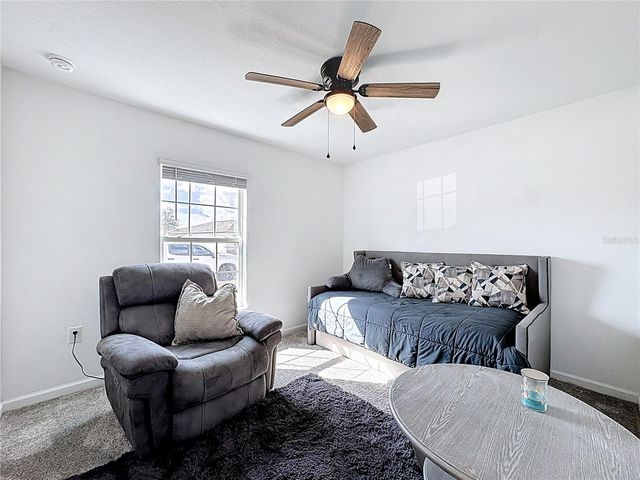 6952 DILLY LAKE AVENUE, Groveland, FL 34736