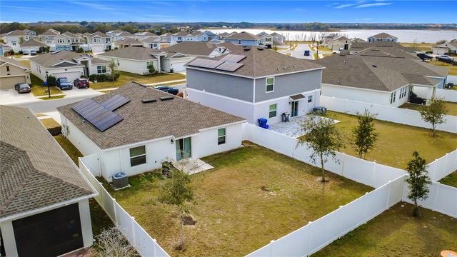 6952 DILLY LAKE AVENUE, Groveland, FL 34736