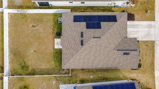 6952 DILLY LAKE AVENUE, Groveland, FL 34736