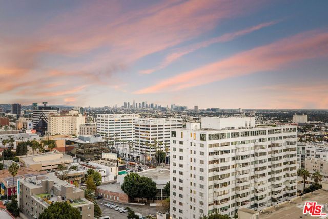 7250 Franklin Avenue 1204, Los Angeles, CA 90046