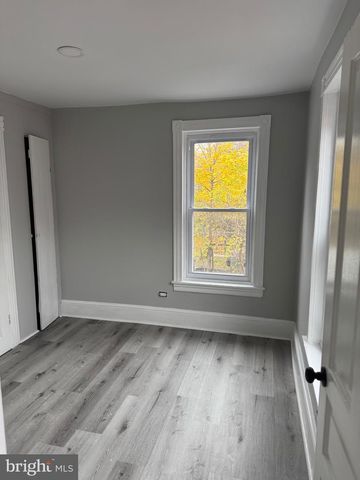 521 WINDSOR ST, Reading, PA 19601