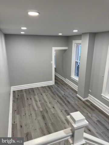 521 WINDSOR ST, Reading, PA 19601