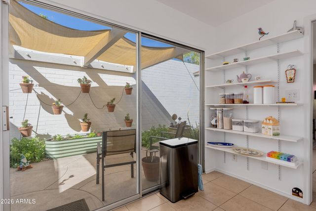 6644 N Majorca Lane E, Phoenix, AZ 85016