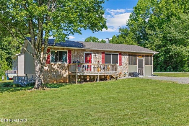 316 N Iowa Ave, Etowah, TN 37331