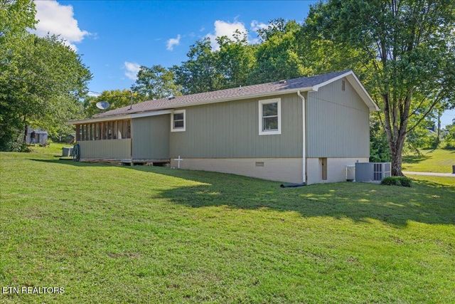 316 N Iowa Ave, Etowah, TN 37331