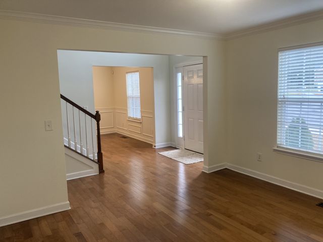 983 Acadia Ct, Gallatin, TN 37066