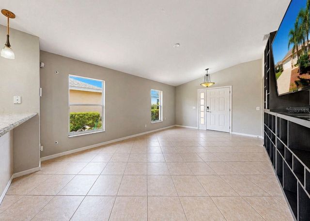 11537 CRESTLAKE VILLAGE DRIVE, Riverview, FL 33569