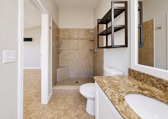 11537 CRESTLAKE VILLAGE DRIVE, Riverview, FL 33569