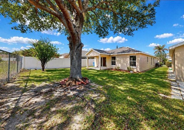 11537 CRESTLAKE VILLAGE DRIVE, Riverview, FL 33569