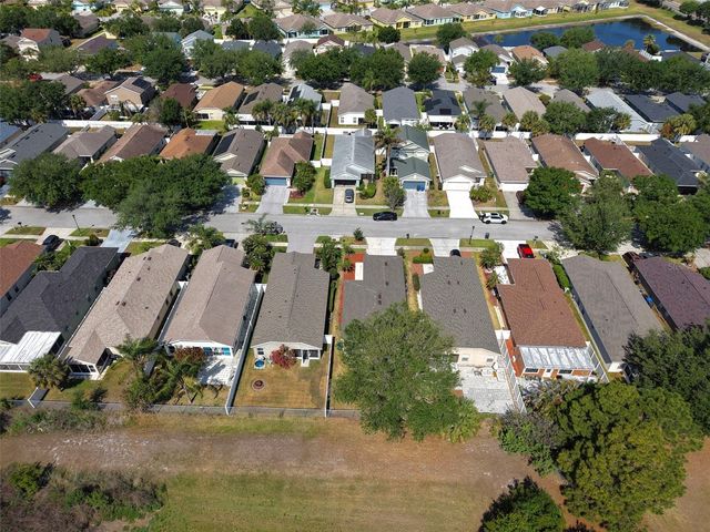 11537 CRESTLAKE VILLAGE DRIVE, Riverview, FL 33569