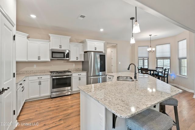 5626 Stonecrest Drive, Olive Branch, MS 38654