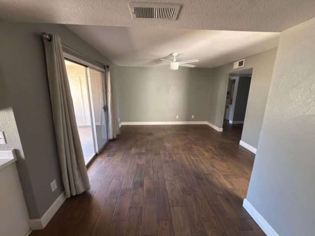 10610 S 48th Street Unit 1073, Phoenix, AZ 85044
