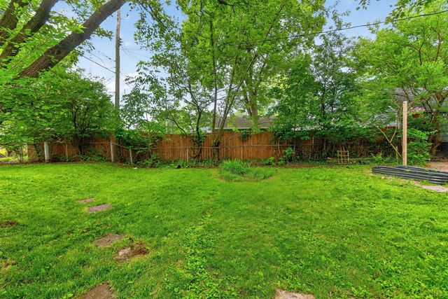 5698 Indianola Avenue, Worthington, OH 43085