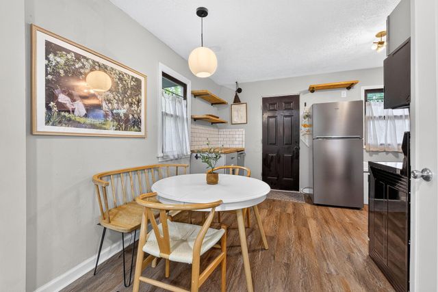 5698 Indianola Avenue, Worthington, OH 43085