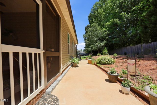 1407 Yellow Wood Drive, Mebane, NC 27302