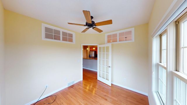 807 Maple Shade Drive, Holmen, WI 54636